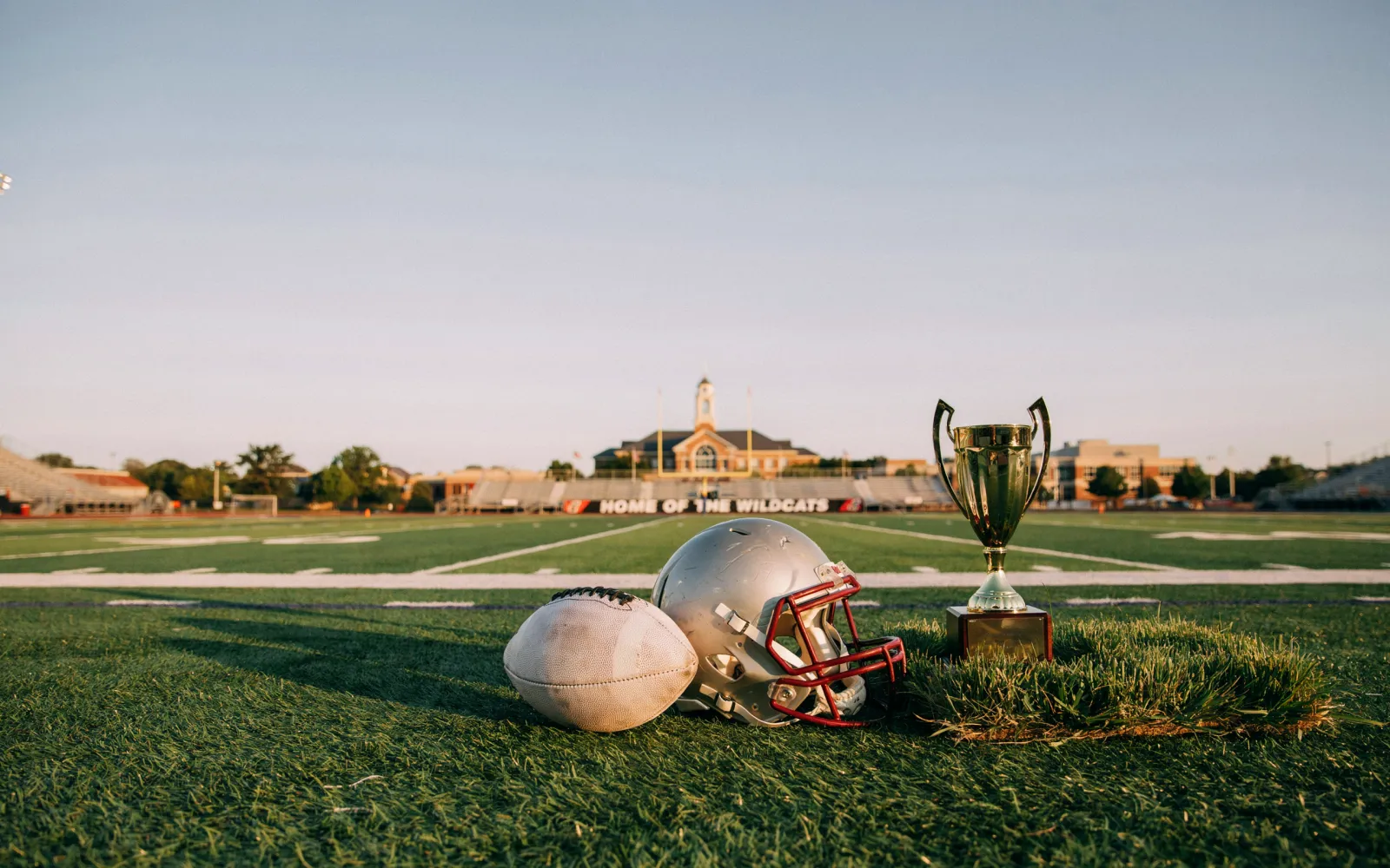 Transfer Quarterbacks Bring Continuity and Championship Potential to College Programs